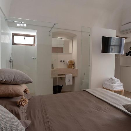 Isidora Hotel Полиняно а Маре Екстериор снимка