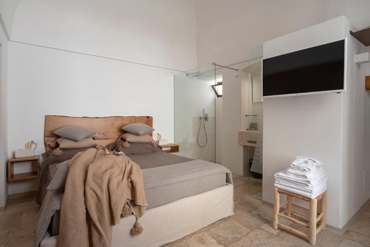 Isidora Hotel Полиняно а Маре Екстериор снимка